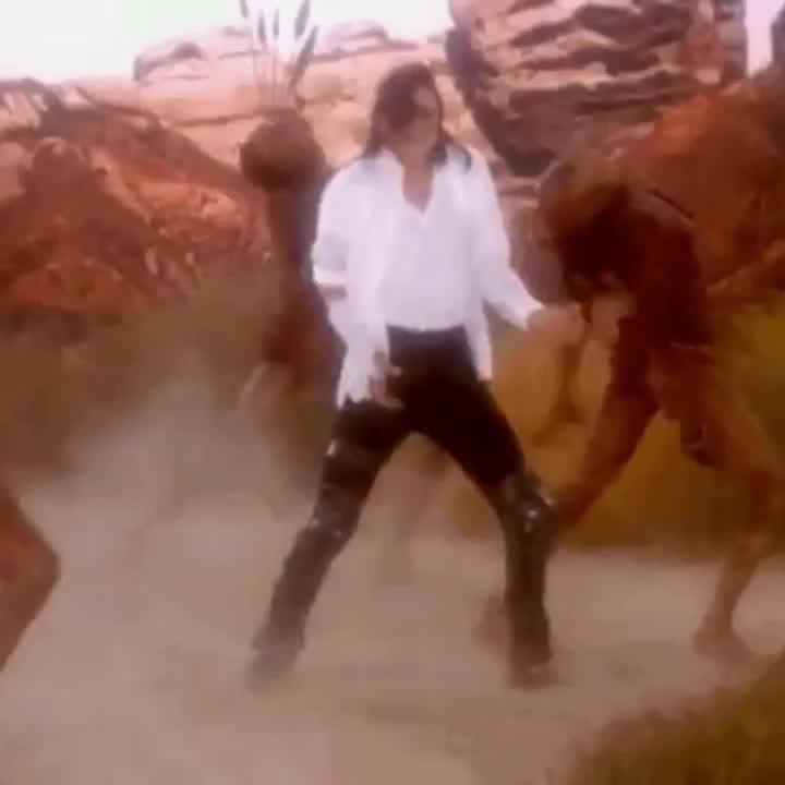 Michael jackson black or white megamix. Майкл Джексон Блэк ор Вайт клип. Майкл Джексон кадры из клипов. Майкл Джексон Кадр из клипа. Майкл Джексон Black or White кадры.