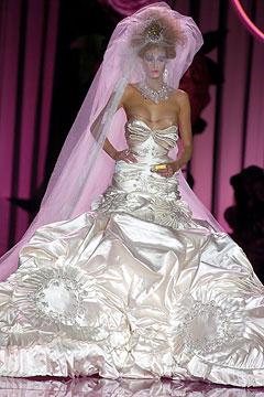 самое дорогое свадебное платье в мире