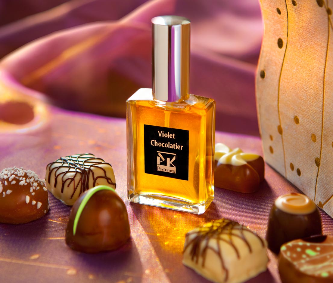 Запах сладостей. Парфюм артизан парфюмер. Шоколадные духи. Парфюм с ароматом шоколада. Сладкие духи женские.