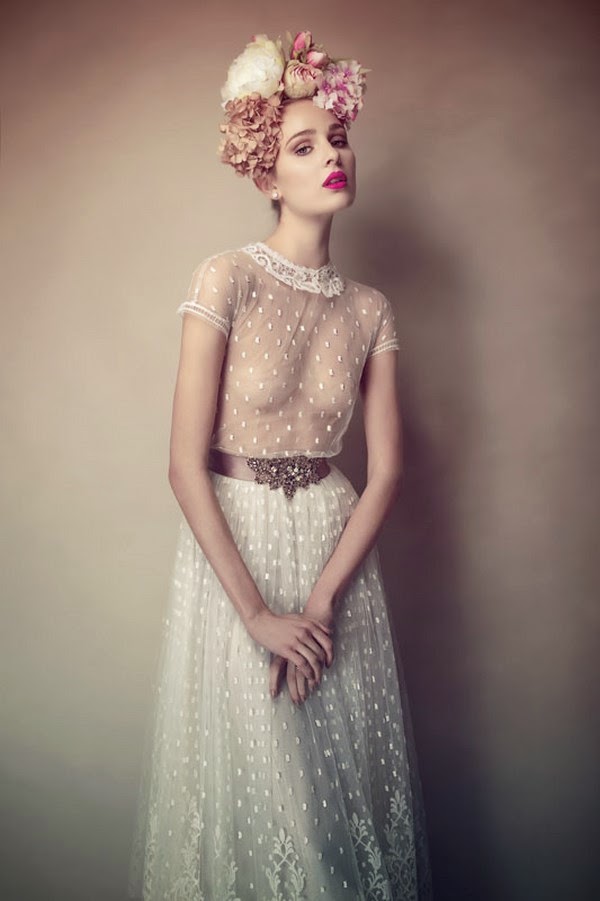 Бесконечная женственность, соблазнительность и утонченный вкус: свадебная мода от итальянского дизайнера Errico Maria, фото № 16