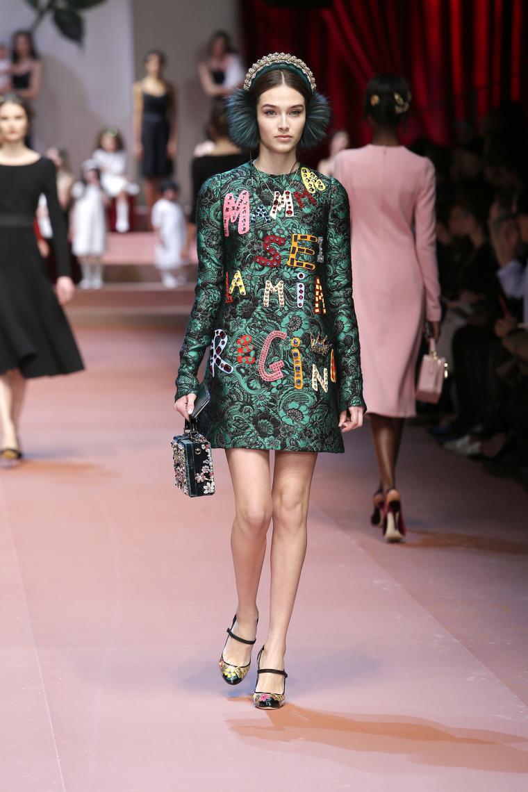 Потрясающая коллекция Dolce & Gabbana осень/зима 2015-2016, фото № 28