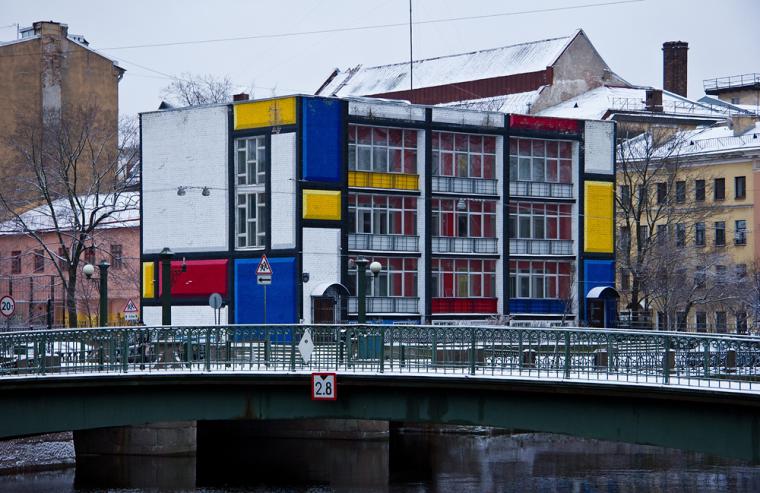 Идеи художника Piet Mondrian в современном дизайне, фото № 33