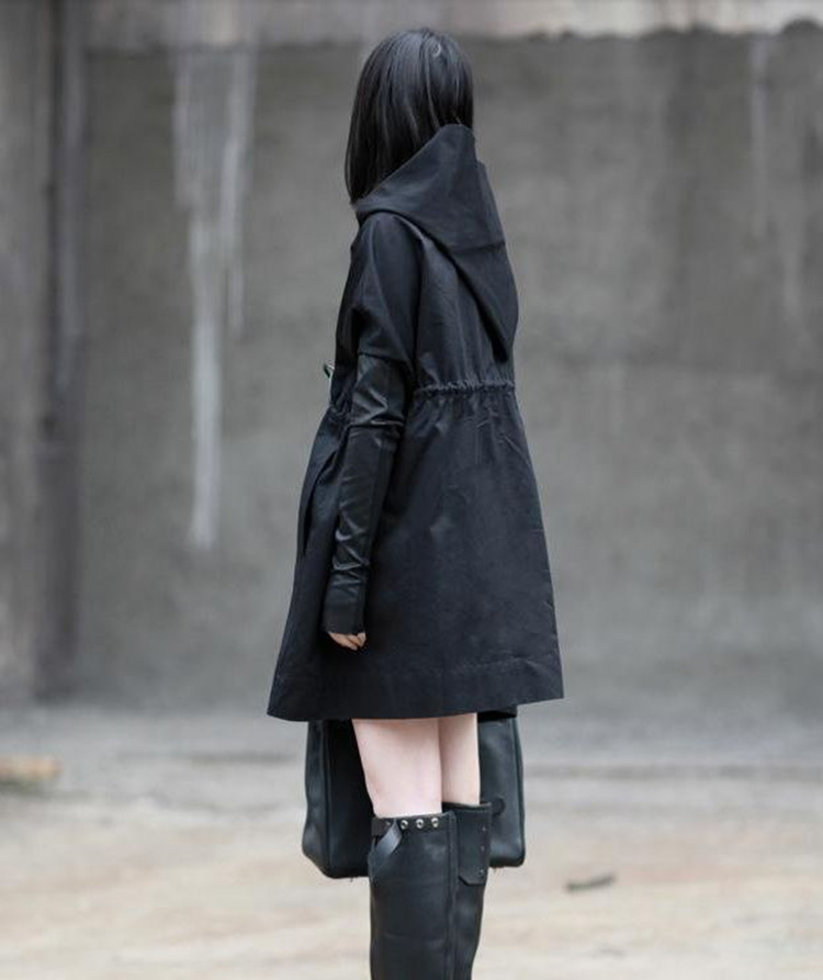 Street Goth — новый стиль, захватывающий уличную моду, фото № 32