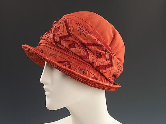 Все оттенки красного в моде 1920-х годов, фото № 25