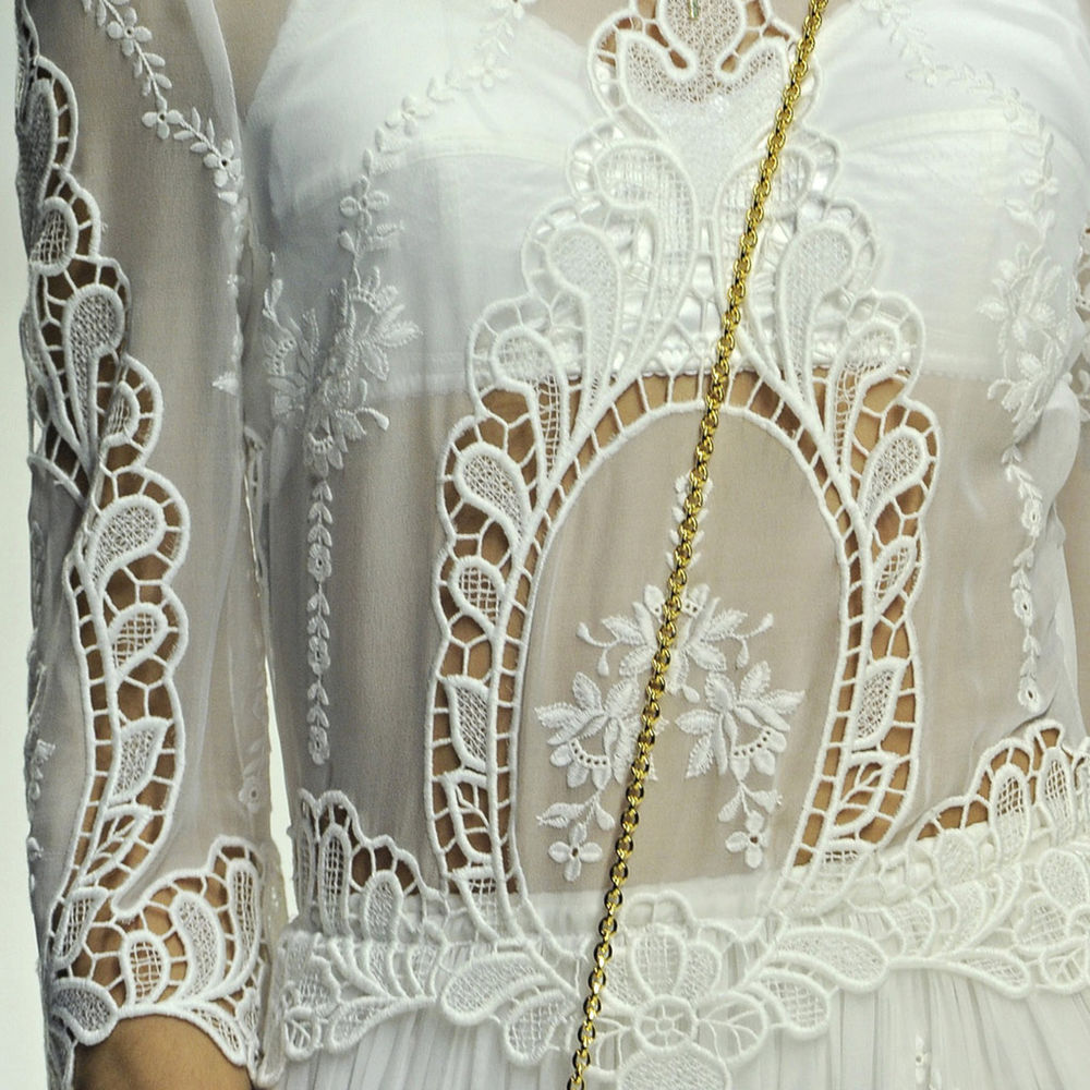 Кружевное изящество в коллекции Dolce & Gabbana весна-лето 2011, фото № 24