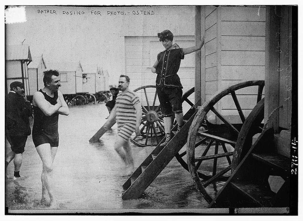 Первые купальные костюмы. 19-начало 20 века., фото № 28
