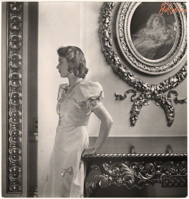 Подборка детских фотографий королевы Елизаветы II. (92 фото), фото № 86