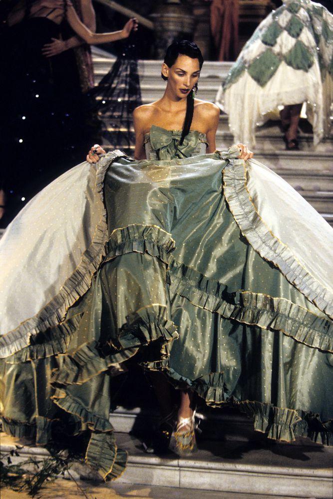 Легендарный показ Dior в парижской опере Гарнье: возвращаемся в 1998 год, фото № 14