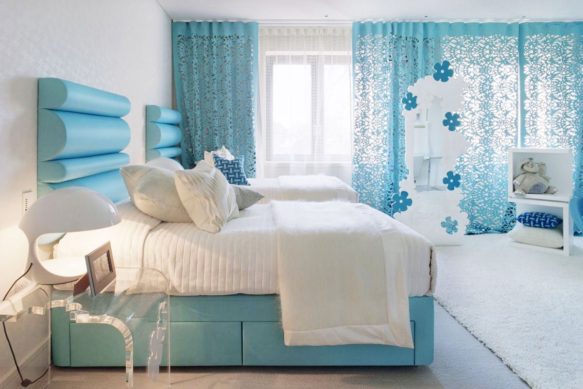 спальня в голубом цвете оформление