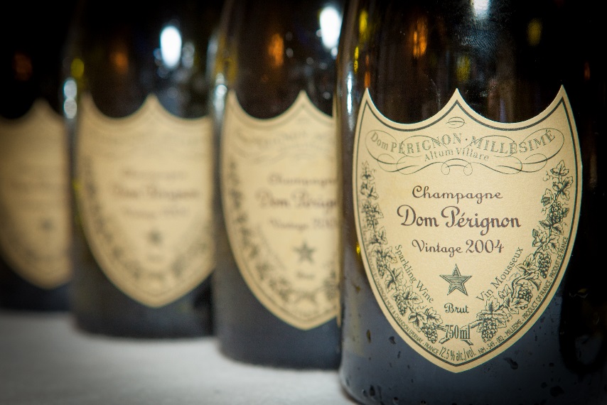 Рис. 1. Бутылки Dom Perignon