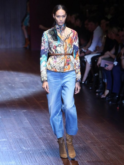 коллекция Gucci 2019  пестрый пиджак и брюки