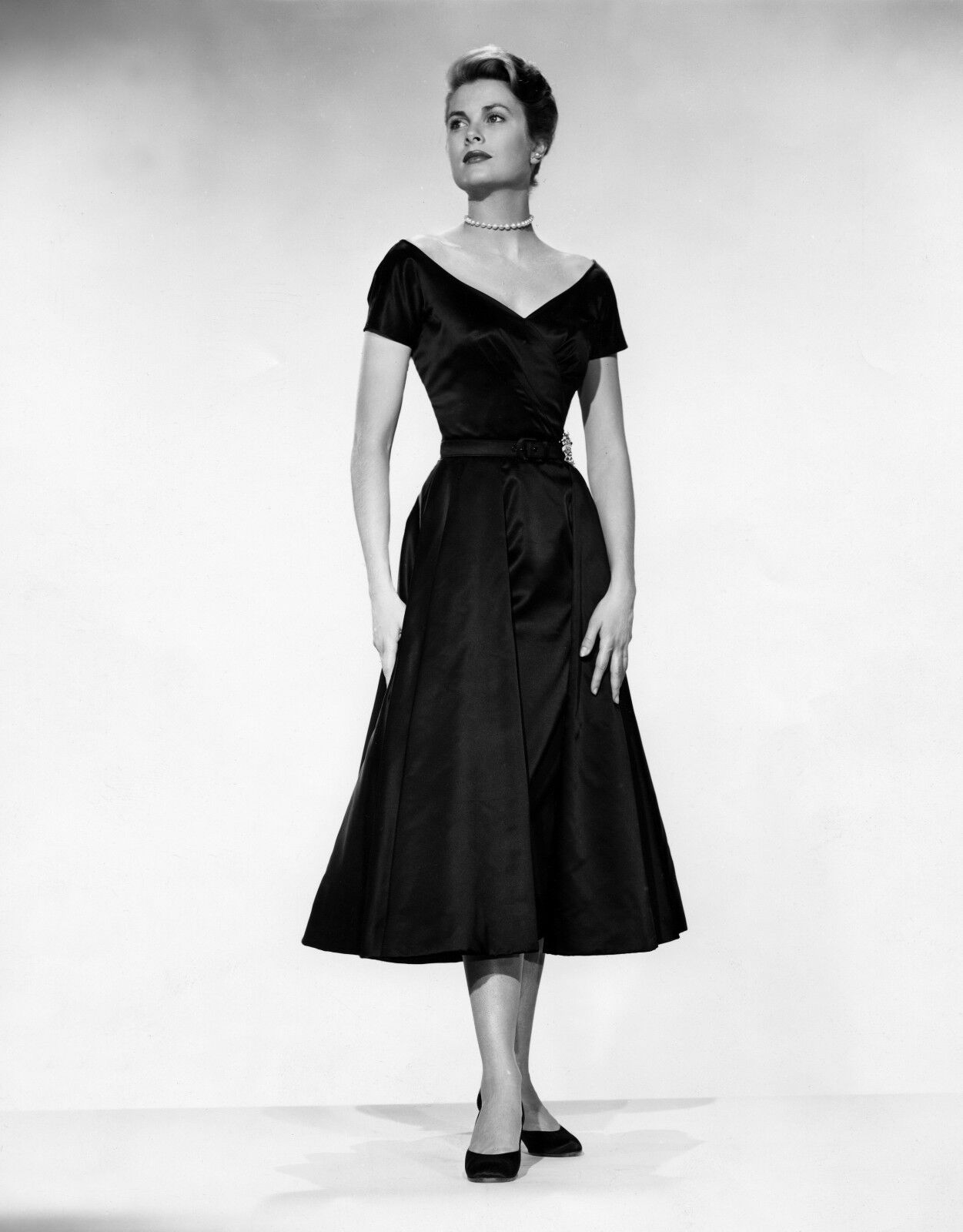 Grace Kelly Figure