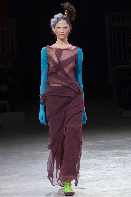 Issey-Miyake-SS15-06.jpg