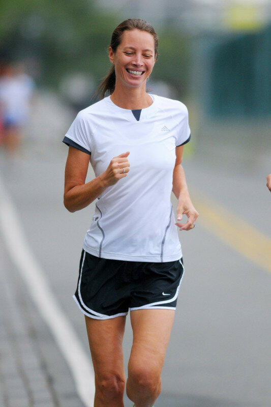 Former supermodel Christy Turlington prepares for the NYC Marathon with her personal trainer