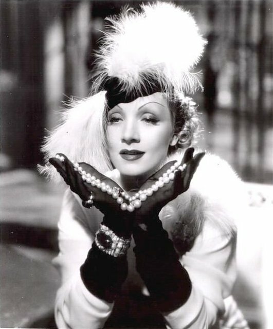 Marlene Dietrich - by George Hurrell 1937