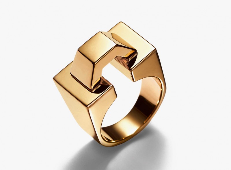 Кольцо из желтого золота от Tiffany