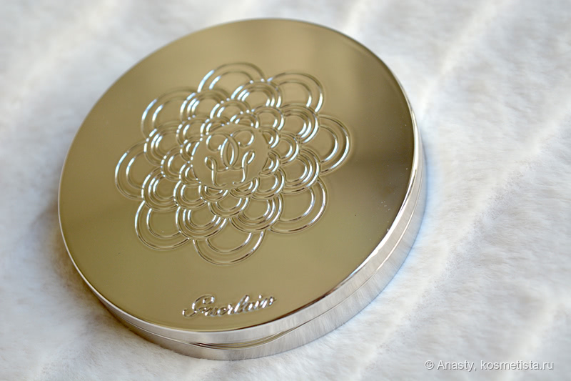 Guerlain: Météorites Compact - Colour Correcting, Blotting and Lighting Powder - 02 Light