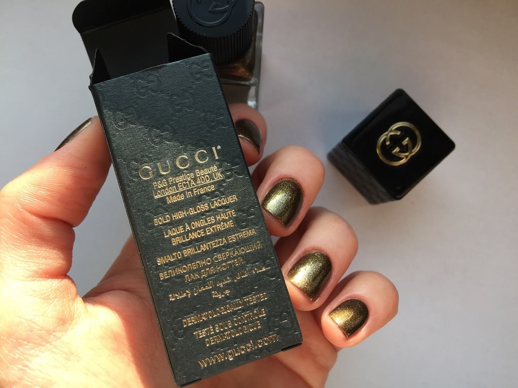 Великолепно сверкающий лак для ногтей или Gucci Nail Bold High-Gloss Lacquer #170 Iconic Gold