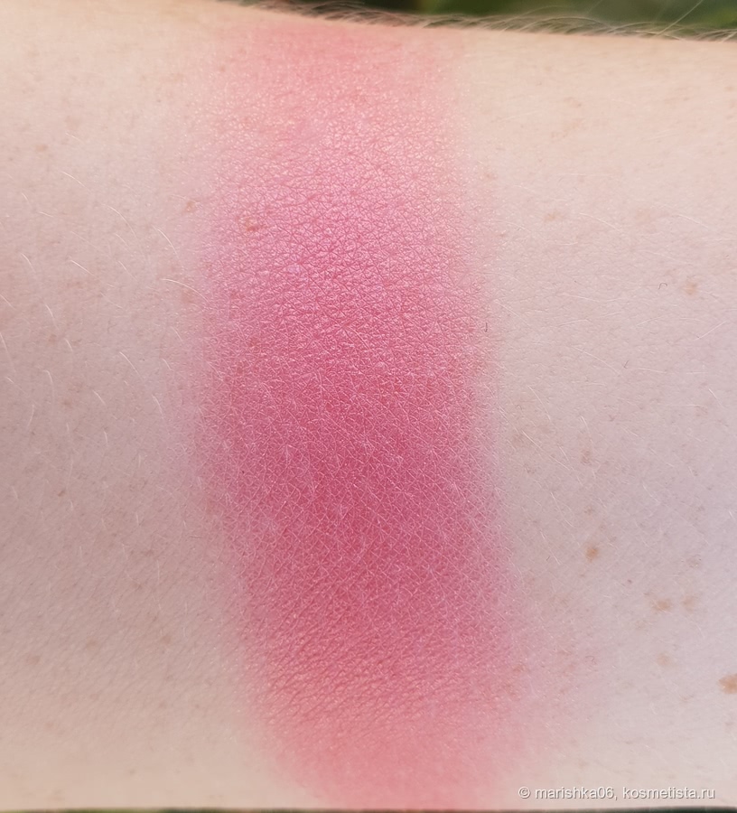 Возьми лето в руку - Dior Diorskin Nude Luminizer Blush Shimmering Glow Blush Powder 10 Coral Pop