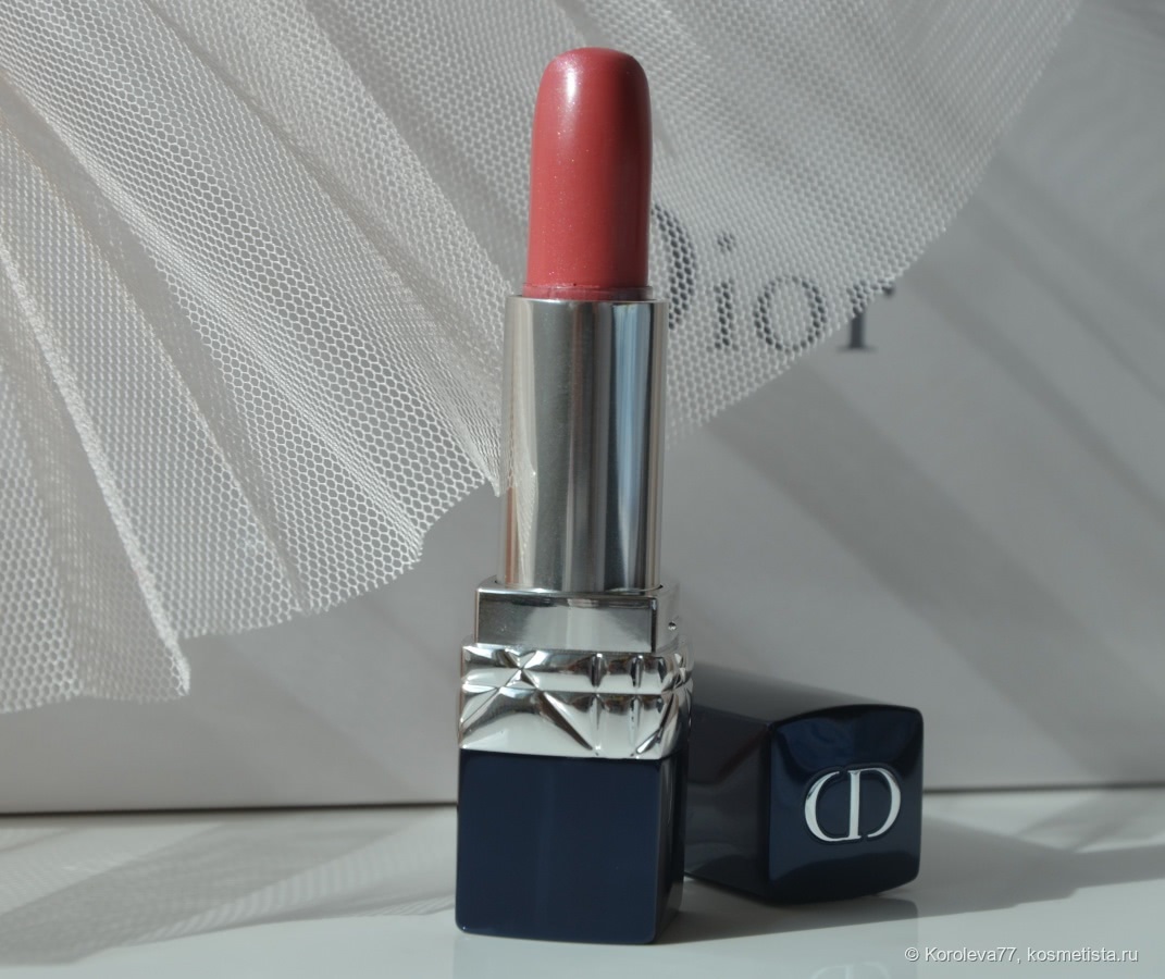 Многоликая и загадочная. Помада из обновленной линейки Dior Rouge Dior Couture Color Lipstick Comfort & Wear # 458 Paris