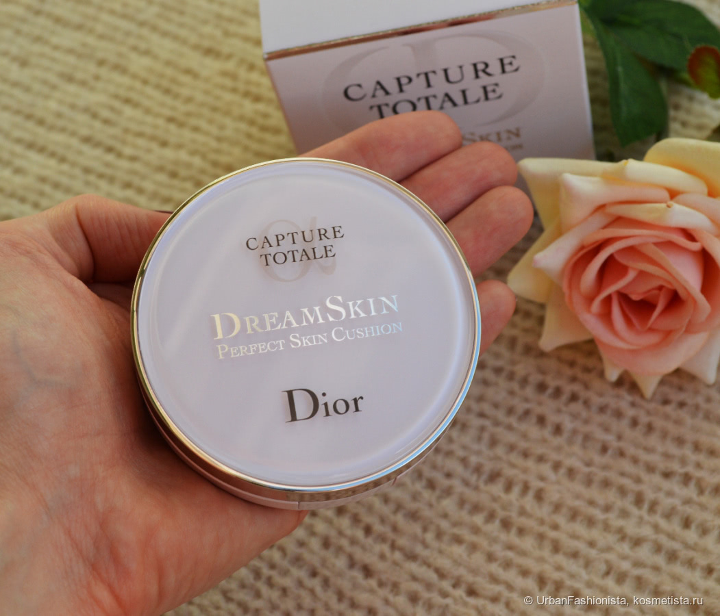 Dior Capture Totale Dreamskin Perfect Skin Cushion SPF 50 PA+++ в оттенке 010