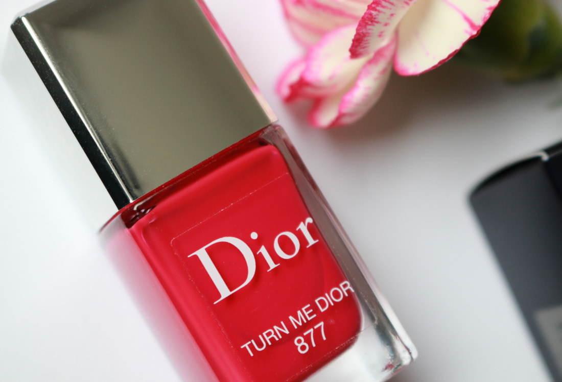 Dior Vernis 877 Turn Me Dior