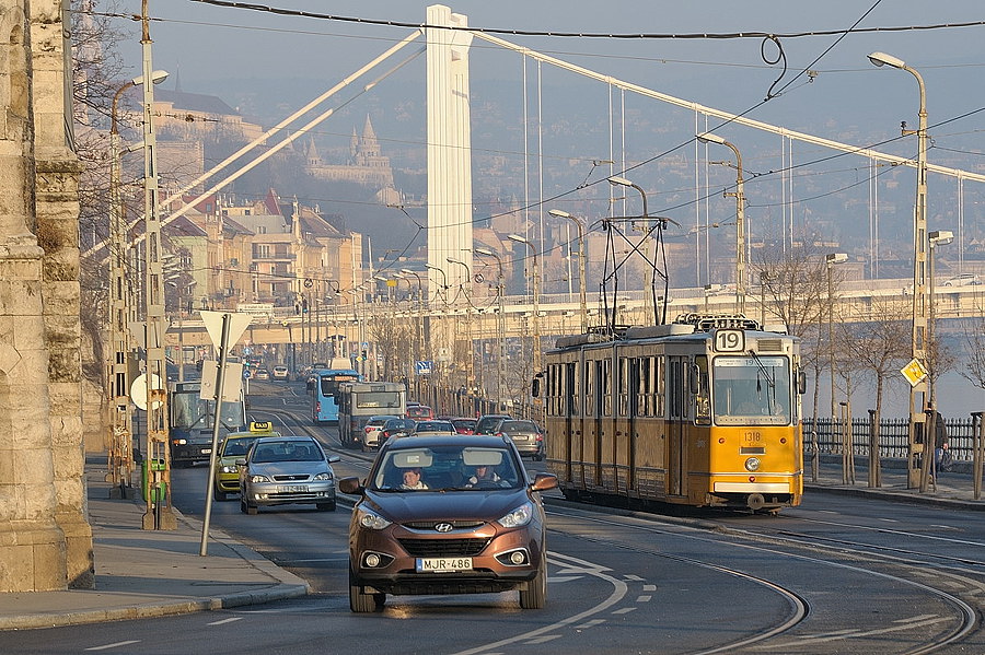 мост Эржебет, Будапешт