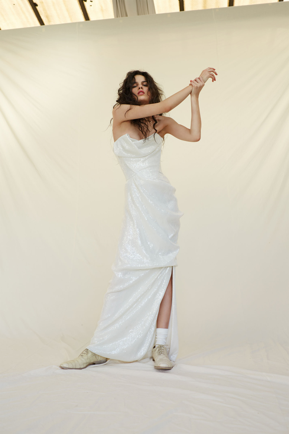 Вивьен Вествуд выпустила коллекцию свадебных платьев - фото 4
