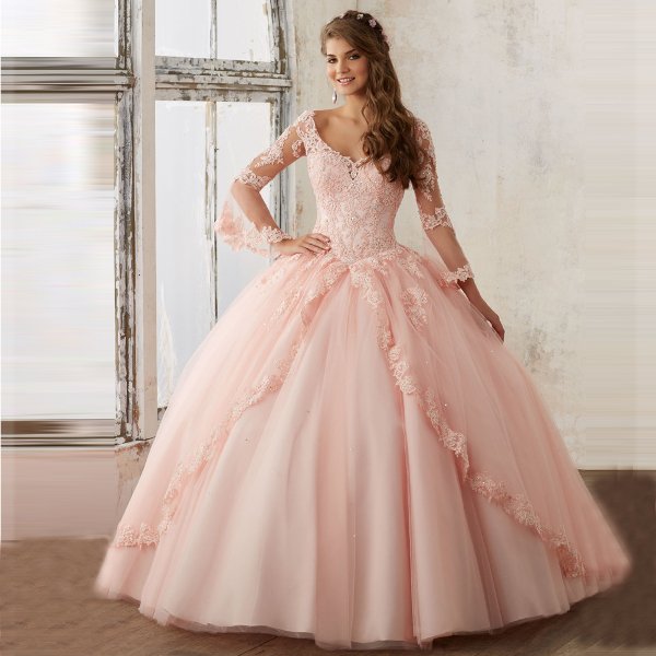 Пышное розовое свадебное платье с рукавами