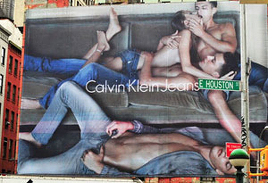 Редкая рекламная кампания Calvin Klein обходилась без скандалов и судебных разбирательств. 