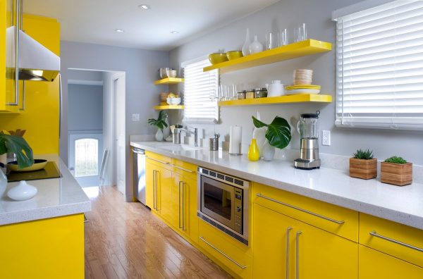 Лимонный цвет на кухне