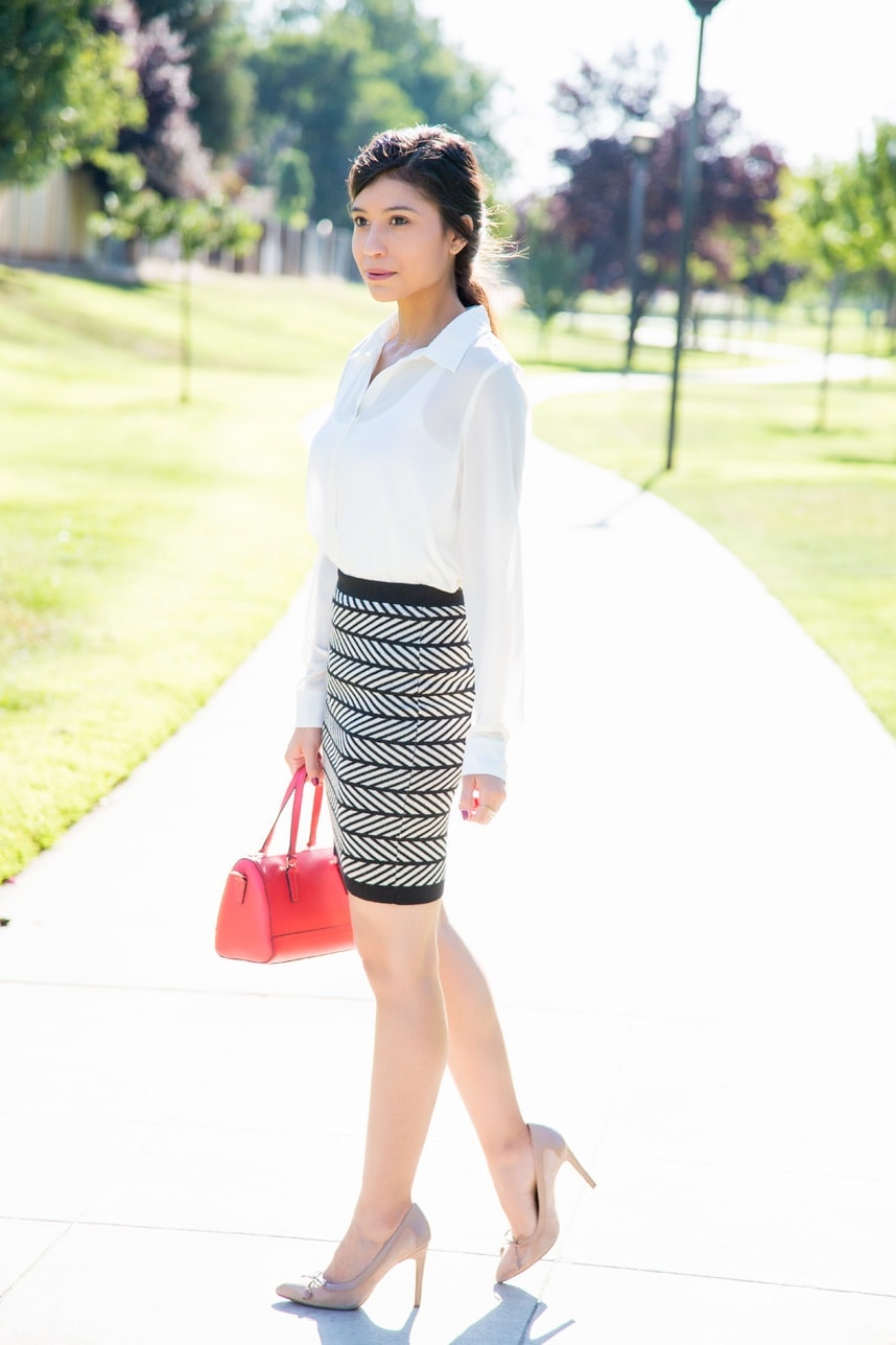 Patterned Pencil Skirt for the Office - Visit Stylishlyme.com for more outfit photos and style tips