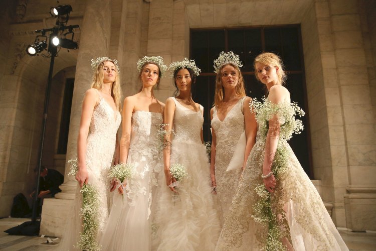 Свадебное платье Reem Acra