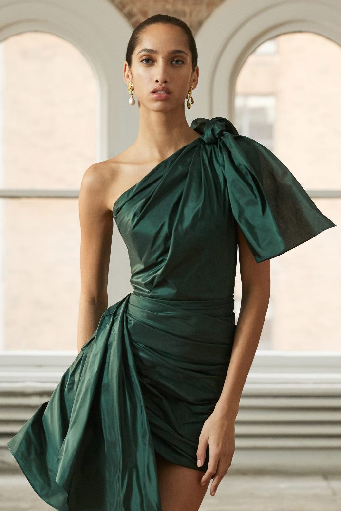 Вечернее зеленое платье Oscar de la Renta