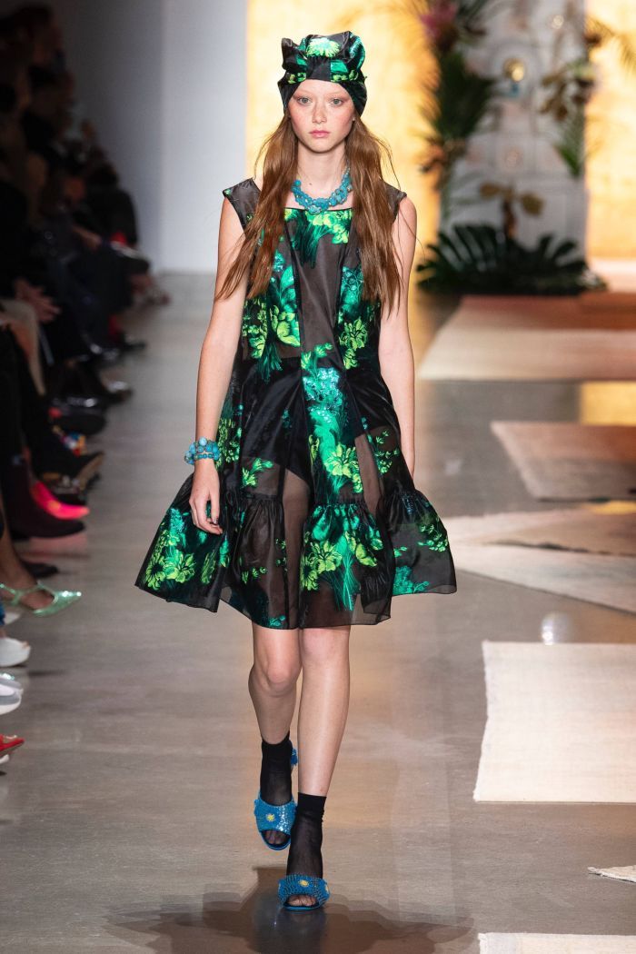 Модное изумрудное платье Anna Sui