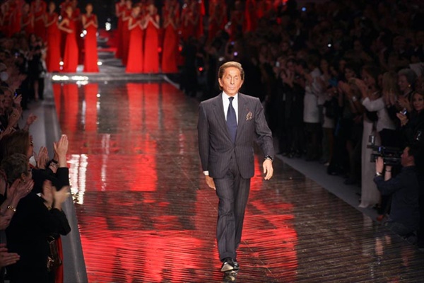 В январе 2008 года в Париже на Неделе Высокой моды состоялся прощальный показ Валентино Гаравани