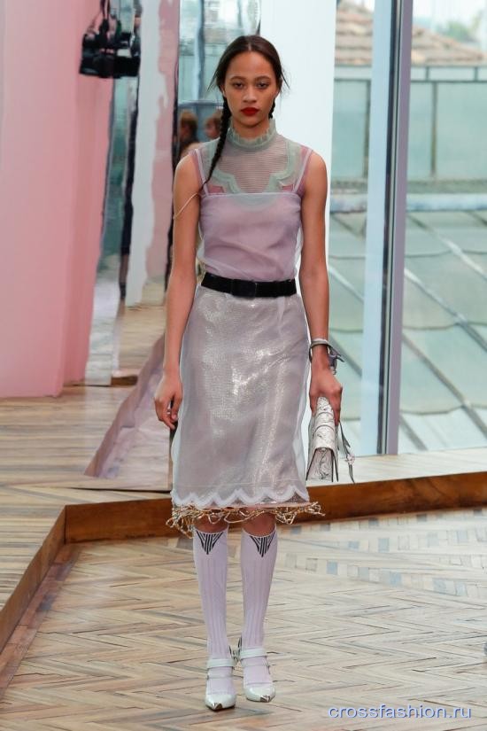 Prada resort 2018 20