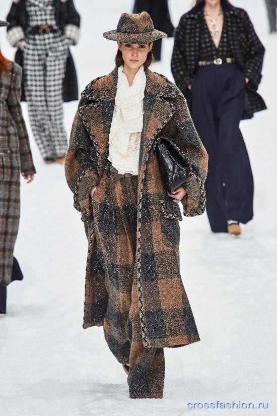 Chanel fall 2019 4