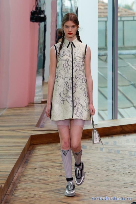 Prada resort 2018 37