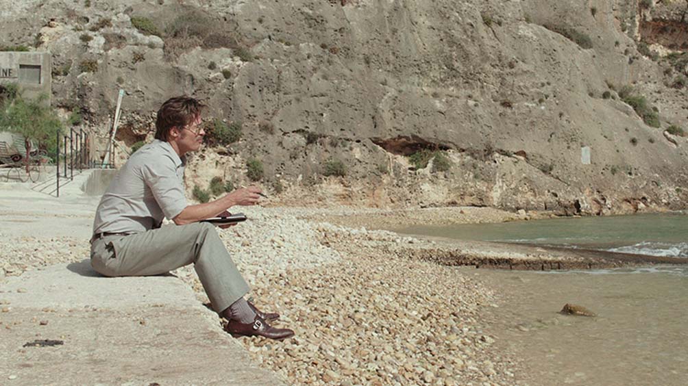 Кадр из фильма "Лазурный берег"